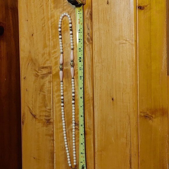 Vintage 1928 Signed Faux Pearl with Pink Teardrop Beads - Picture 7 of 15